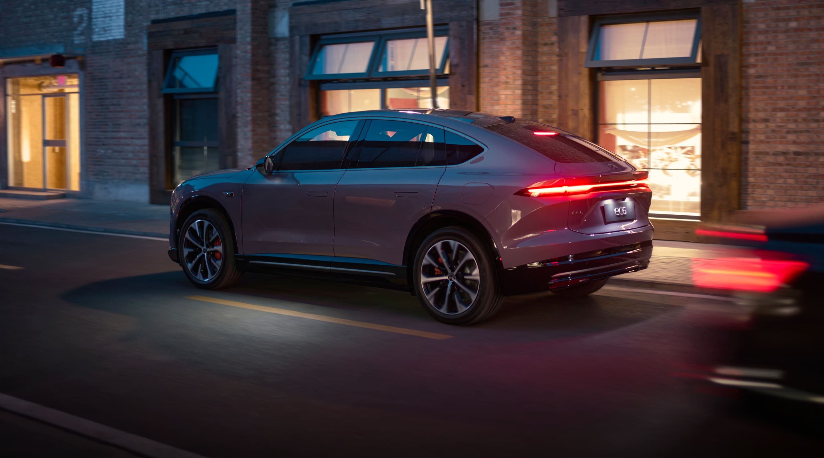 Електромобіль NIO EC6